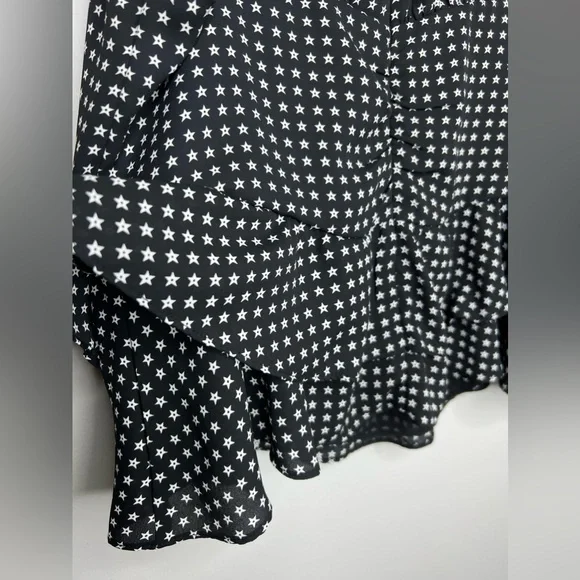 J. CREW - NWT - black & white peplum w/ stars,deep v-neck, ruffled top. Size 10. - Picture 7 of 9